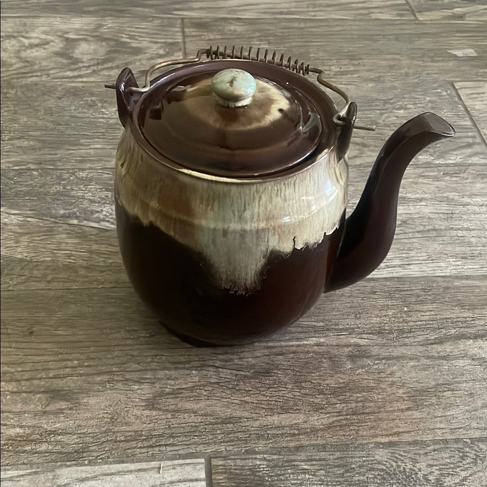 Brown Ceramic Teapot with Lid